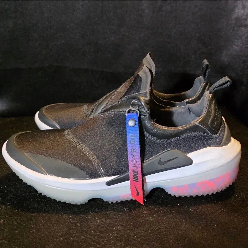 Nike stylish athletic